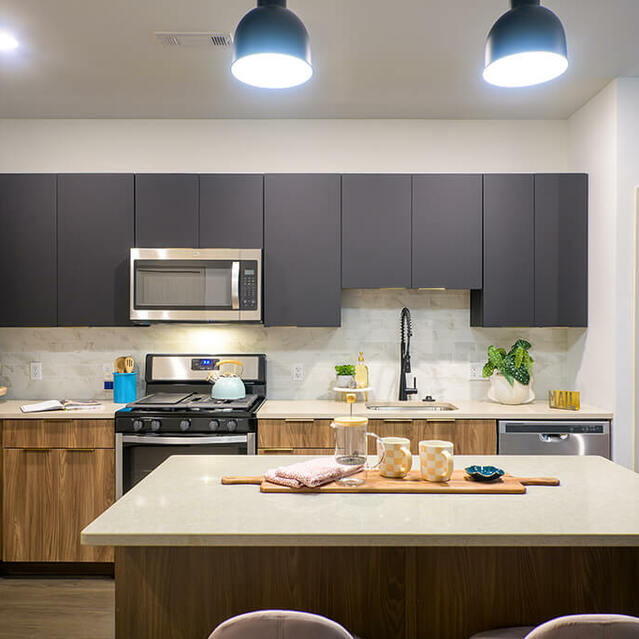 Studio, 1 & 2 Bedroom Apartments in Chelsea, MA V2